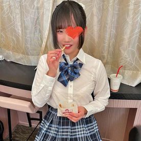 PRWF-010 本物若妻 24歳結婚1年目Gカップ 北国在住、夫は同級生。細身巨乳とドM願望を隠した普段は地味な奥さん発掘デビュー！初めての浮気、私AVに出ます… 小松空